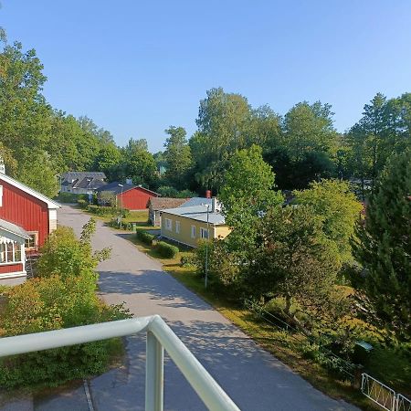 Hieno Kaksio Keskustassa Rauhallisella Alueella Loviisa Eksteriør bilde
